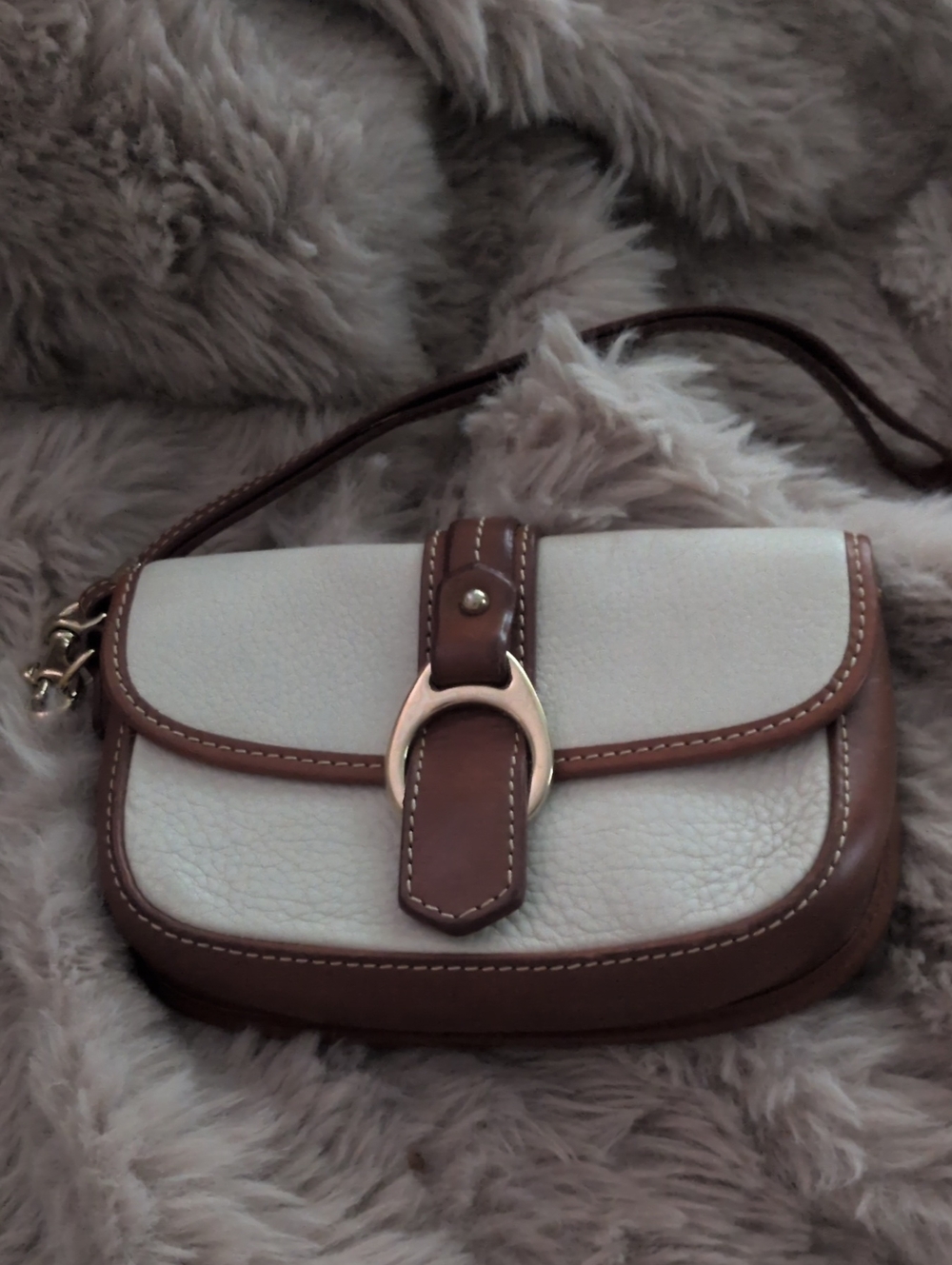 Women's Doone & Bourke Two-Tone Leather Wristlet Bag - Cream/ Brown British Tan